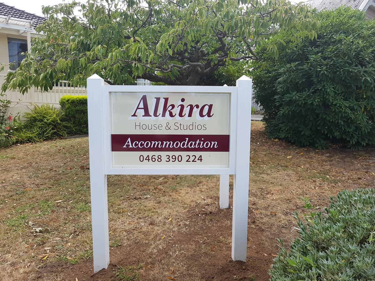 Alkira Hotel Leongatha Bagian luar foto